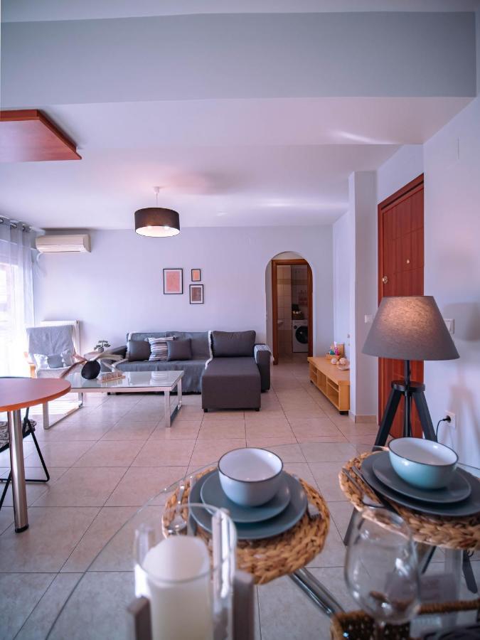 Urban Flat - Central Spot Apartments Golos Dış mekan fotoğraf